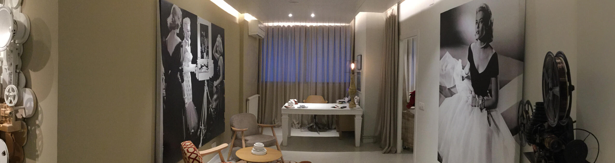 Interior de la peluquería de Ricardo Buriticá